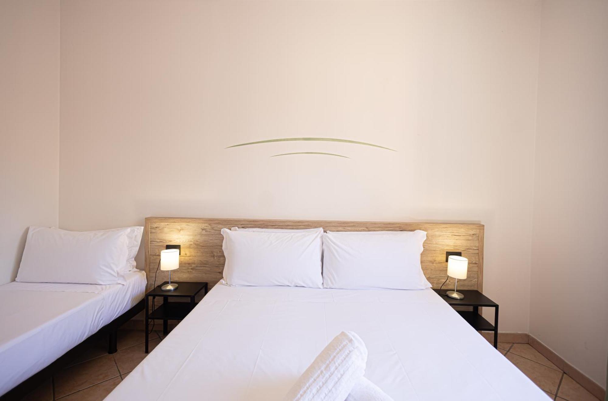 Hotel Tornielli 9 By Lvg Hotel Collection Novara Exteriér fotografie