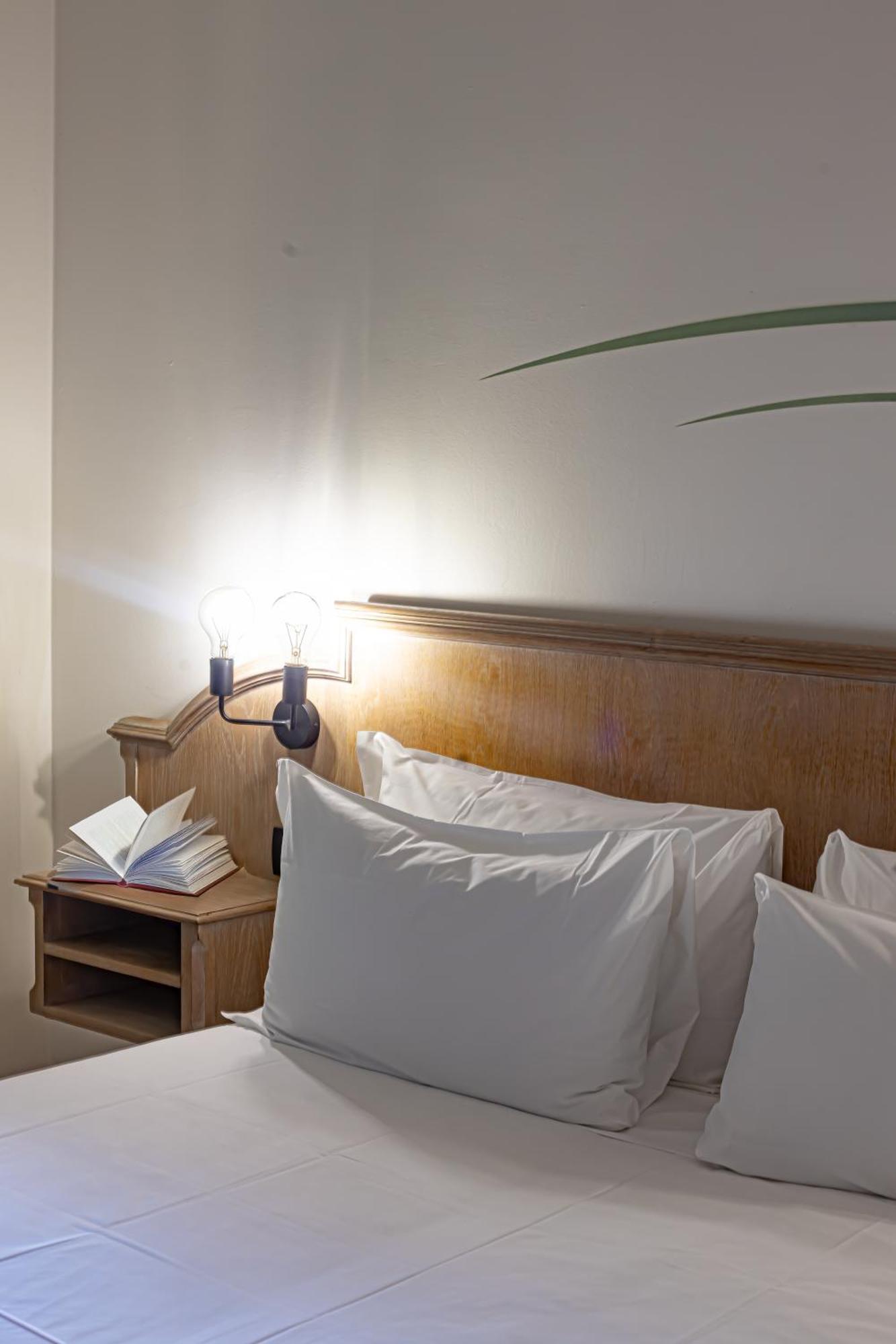 Hotel Tornielli 9 By Lvg Hotel Collection Novara Exteriér fotografie